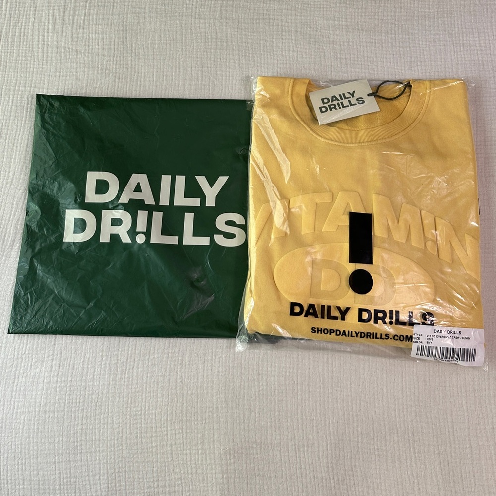 NWT Daily Drills Vitamin DD Crew